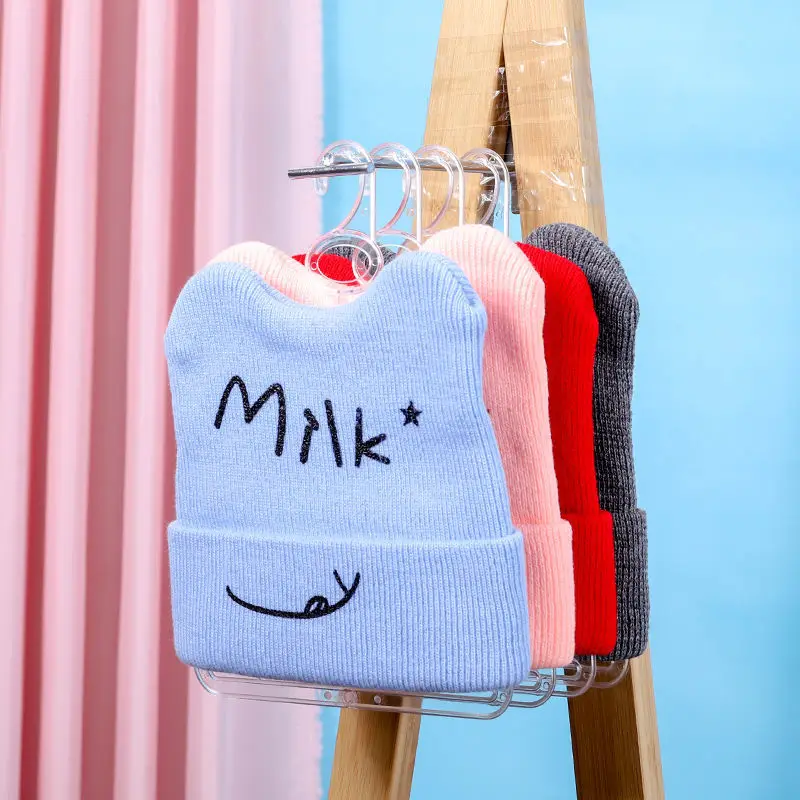 Simple Hat Display Rack Baby C - Baby Clothing Model recension och pris